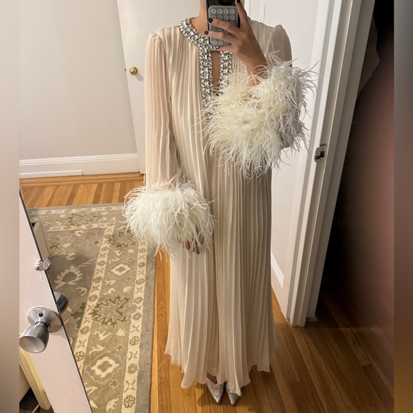 Self Portrait crystal pleated chiffon gown 0 - Picture 3 of 6